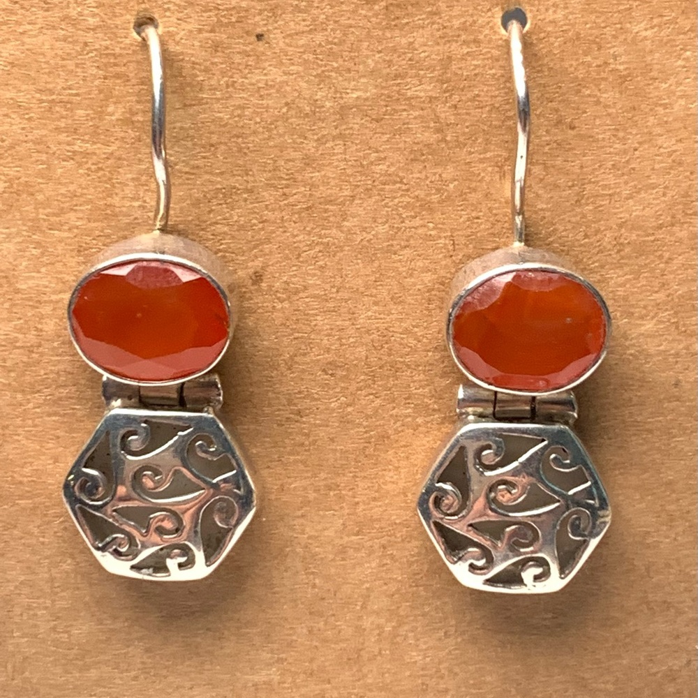 Sterling silver & Carnelian dangle earrings